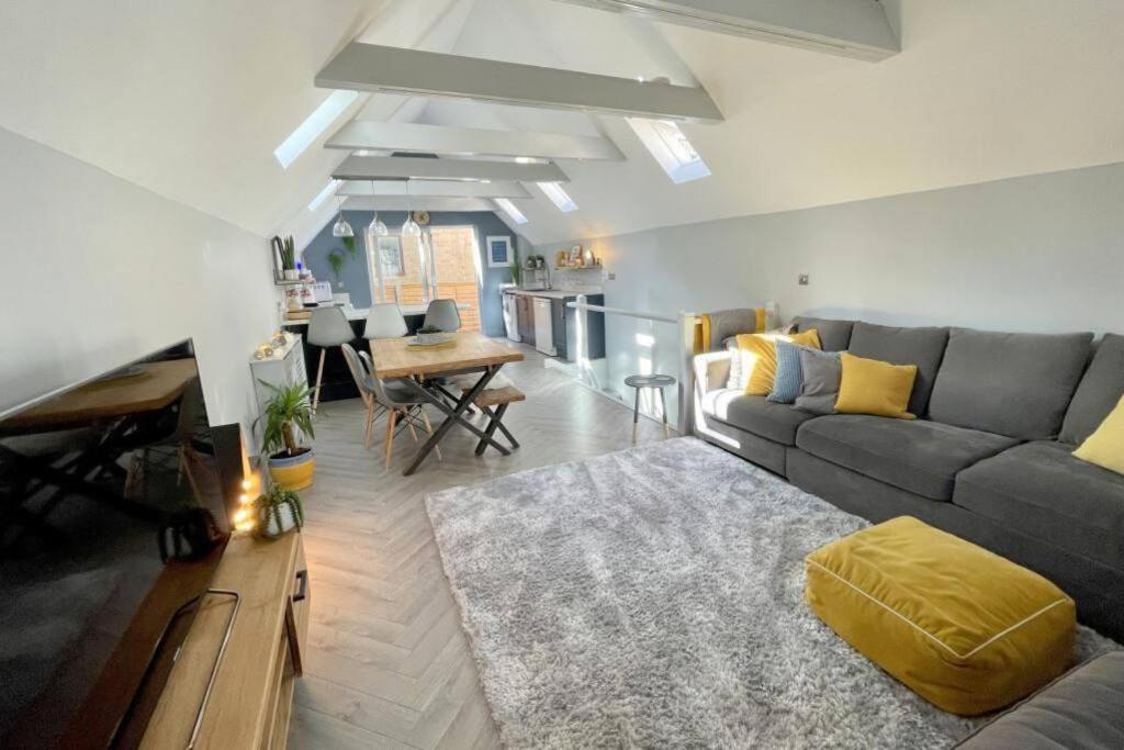 Bournecoast: Beautiful Two Bed Coach House-Hb5458 Villa Bournemouth Exterior photo