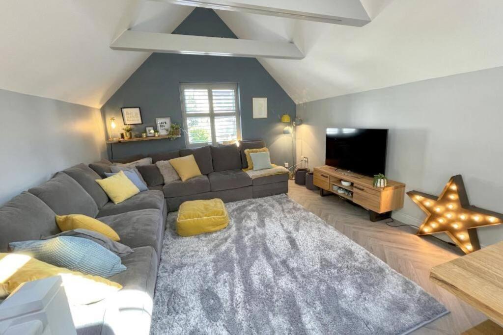 Bournecoast: Beautiful Two Bed Coach House-Hb5458 Villa Bournemouth Exterior photo